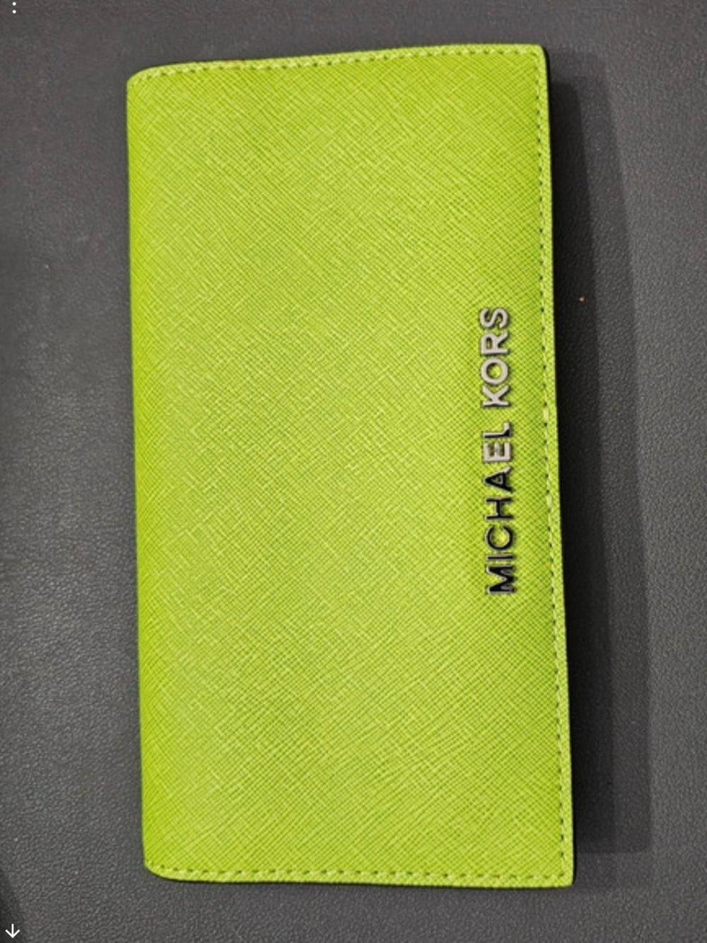 “New Without Tags”. Michael Kors Lime Green Saffiano Leather Bi-Fold Wallet
